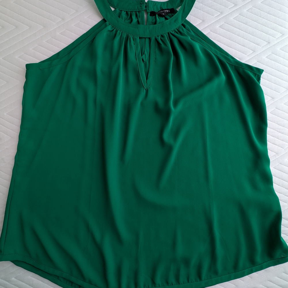 Elegant Green Women's Halter Top